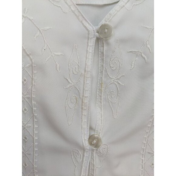 Apparenza Women's Top Size 1X White Embroidered Short Sleeve Silky Textured - Picture 3 of 13